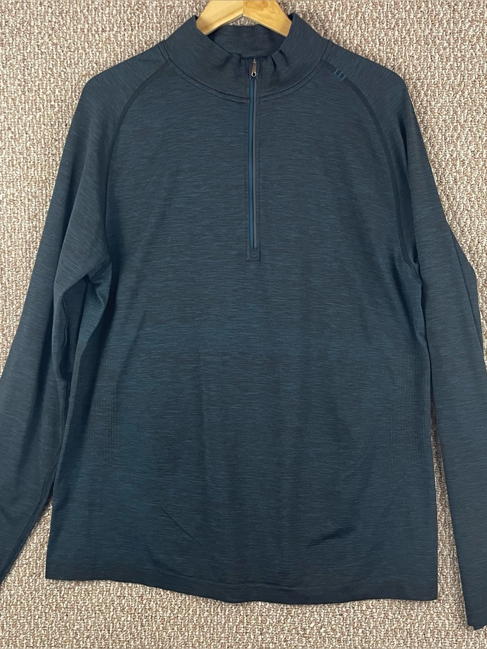 Lululemon Metal Vent Tech 1/2 Zip Pullover Mens XL Heather Blue Long Sleeve T246
